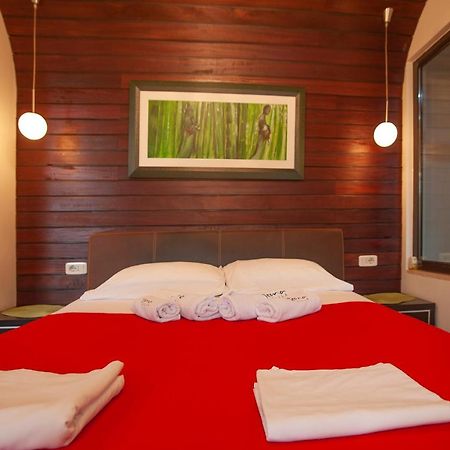 Apartments And Rooms Teona Budva Zewnętrze zdjęcie
